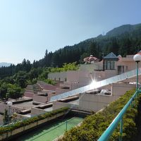 部屋ごとにテラスがあります。あまりキレイじゃないけど。