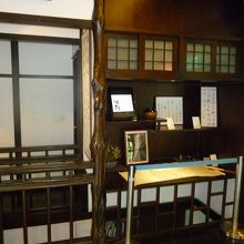 ここは元床の間ですね？以前は畳敷きだったとか