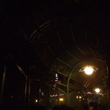 通路　暗くてすいません