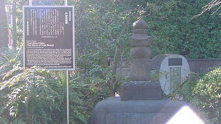 静かなたたずまいの中にあります