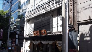 歴史を感じさせる珈琲店