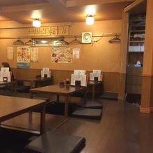 ５時半スタートだったので店内はまだまばら