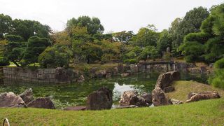 ゆったりとみていく庭園