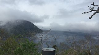 霧の摩周湖