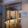梅田の繁華街の中の小さなホテル