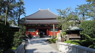 影向衆を祀っています