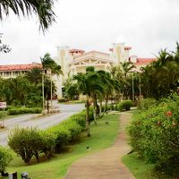 山の中のホテルで敷地も広いです