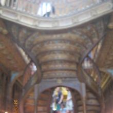 階段の上り下りだけで楽しめました。