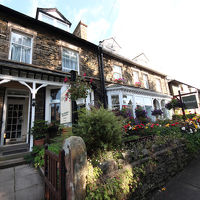 お庭もよく手入れされていました