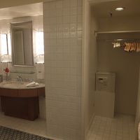 クローゼットと洗面台