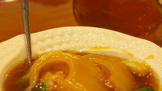 ウホホッ。フカヒレのあんかけ丼