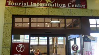 日光を訪れる外国人の方たちに便利。