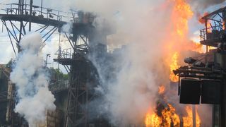 時間をチェックして真ん中の席を確保！【ウォーターワールド】