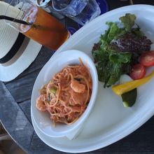 休日ランチのパスタ