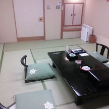 これで5人部屋です