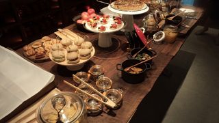 時間にゆとりをもって訪れたいラウンジ