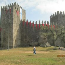 城わかりますか。壁の高さが