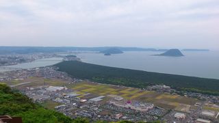 ずっと階段を登ります。