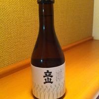 ベッド上の便利なスペース