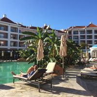 ホテル内のプール