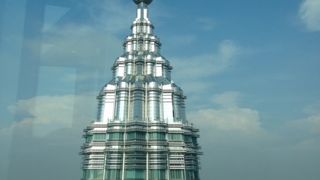 ”世界一のツインタワー”