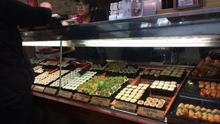 大きくて店舗数も多いショッピングセンター