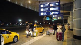 早朝の便だったため