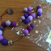 フェルトで出来たネックレス　【イロトリドリ （アクセサリー）