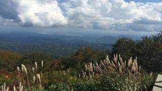 おすすめは紅葉の季節