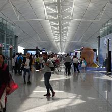 広いターミナル