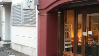 地元のパン屋！