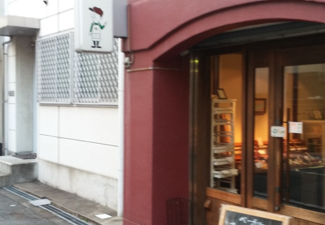 地元のパン屋！