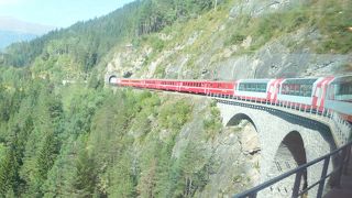 どういうわけか、90日以上前に指定券が売り出されていました。