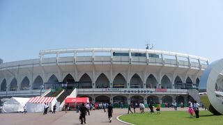 富山の自然豊かなスタジアム