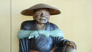 描かれた風景 ～絵の中を旅する～学芸員さんの説明を聞く