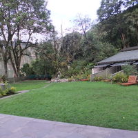 ホテル内　庭園