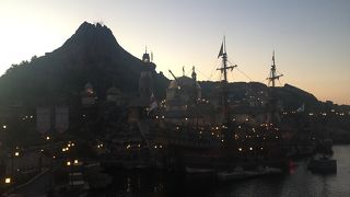 ディズニーシーのシンボル