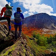 秋晴れの栗駒高原。流石に頂上までは登れませんでした。