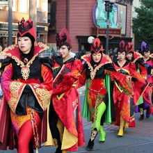 ヴィランズの手下役のダンサーさん 