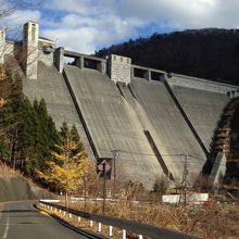 湖に登り終わって温泉街へ戻る為降りてきたところの写真です。