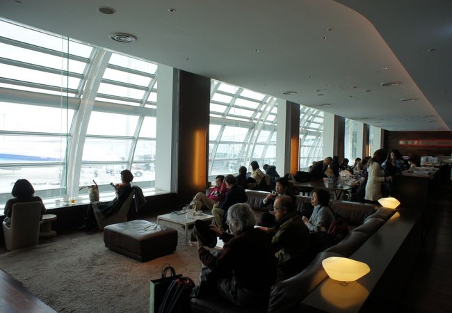 羽田空港 エアポートラウンジ 第2旅客ターミナル2f ゲートラウンジ クチコミ アクセス 営業時間 羽田 フォートラベル