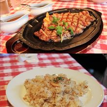ステーキとガーリックライス