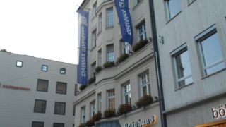 ビールの種類が多く、伝統料理も楽しめます。