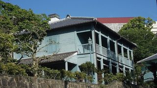 オランダ坂の上の洋館