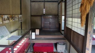 住人は門番のような感じで住んでいたのかもしれません