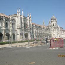 多く過ぎて全体をとらえ切れていません。