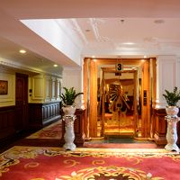 廊下とエレベーター