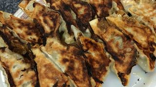 おすすめは餃子ですね。