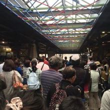 けっこう並んでます。