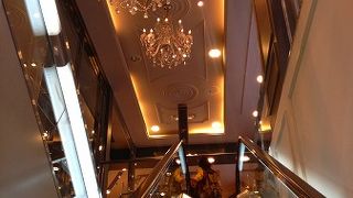 平日でも非常に混んでいる人気のお店